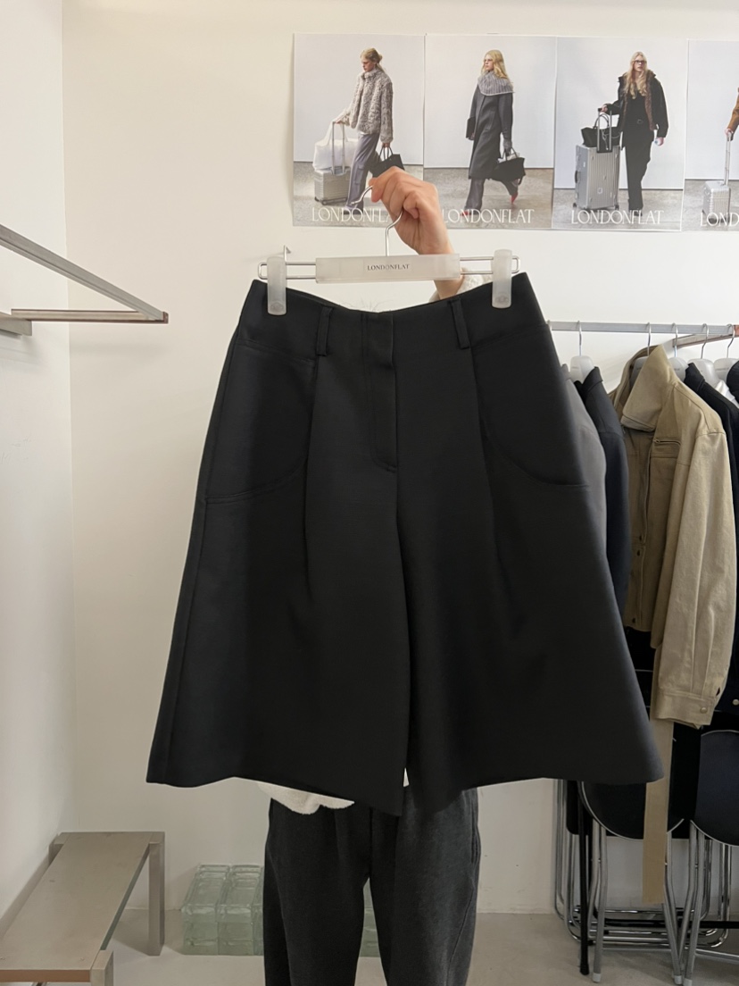 LONDON FLAT東大門代購女士新款時尚休閑短褲意大利羊毛LONDON FLAT短褲圖色1