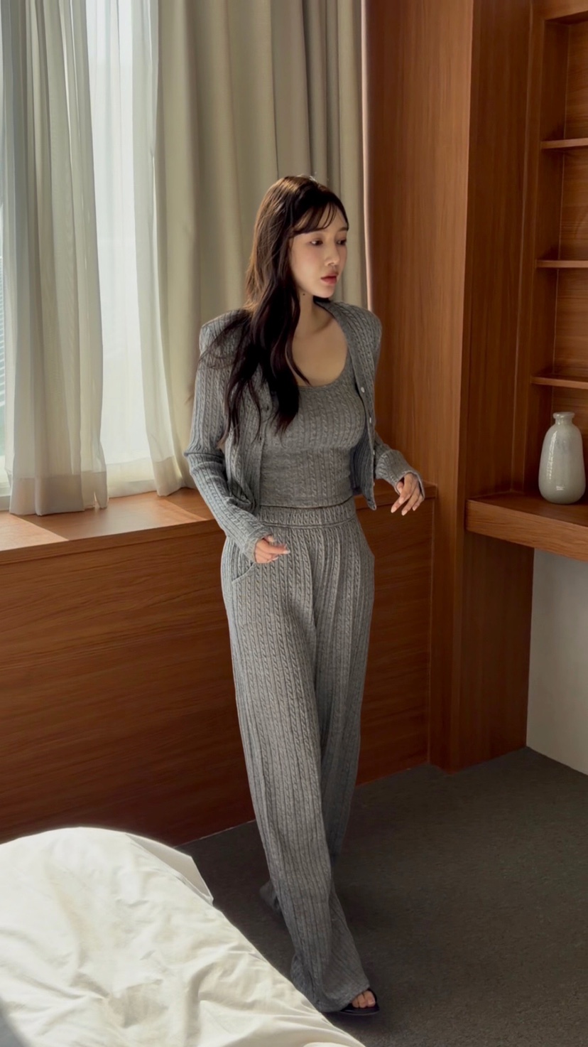 N BROWN東大門代購女裝新款人氣職業休閑推薦時尚套裝開衫N BROWN套裝