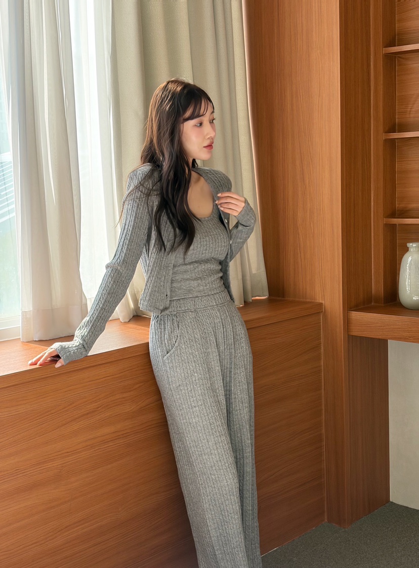 N BROWN東大門代購女裝新款人氣職業休閑推薦時尚套裝開衫N BROWN套裝