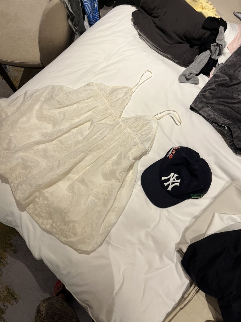 LOVE PULL東大門直郵女士新品熱賣休閑26春夏連衣裙刺繡LOVE PULL連衣裙