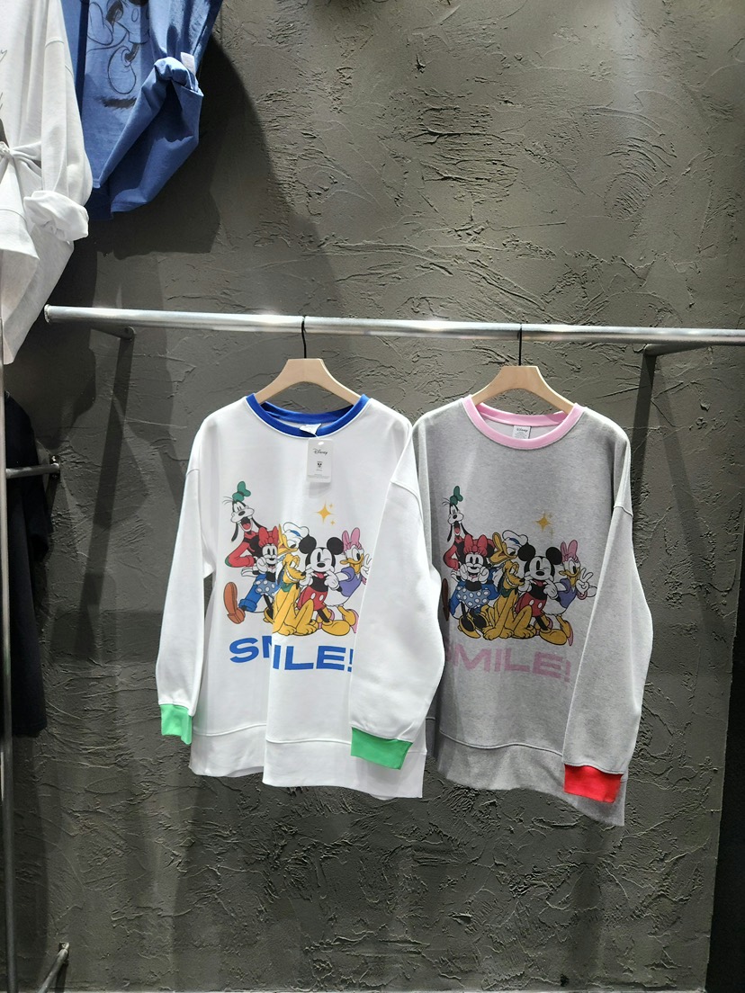 BLACK RIBBON-A韓國直郵女裝新款26春夏時尚熱賣職業衛衣BLACK RIBBON-A衛衣