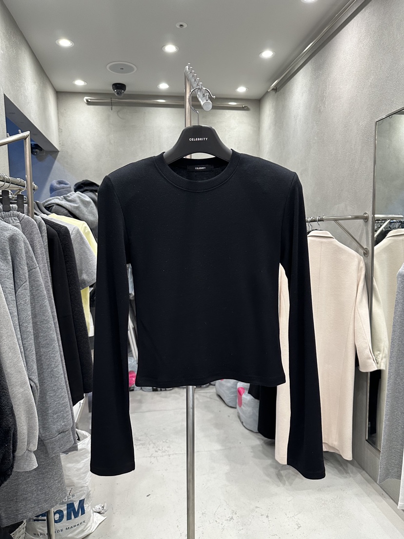 CELEBRITY-A東大門直郵女裝新品真品推薦時尚休閑長袖T恤CELEBRITY-A長袖T恤圖色4