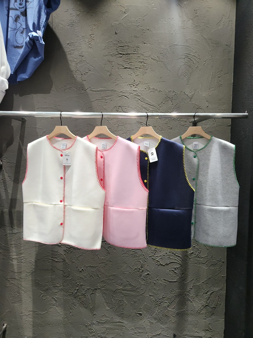 BLACK RIBBON-A東大門直郵女士新品真品熱賣休閑馬甲刺繡BLACK RIBBON-A馬甲