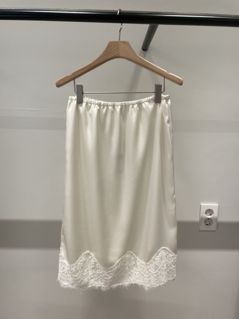 ORMORE韓國代購女士新品職業熱賣真品休閑推薦半身裙中短裙ORMORE半身裙/中短裙圖色1