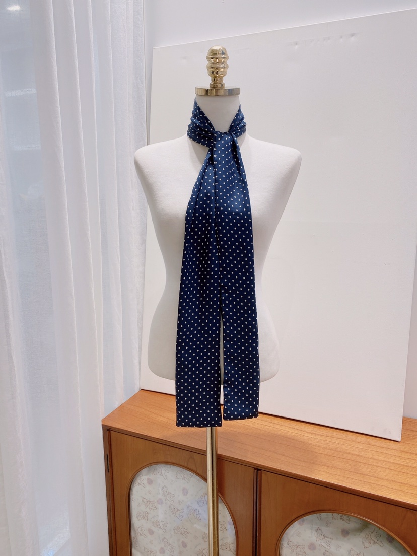 LETAILOR韓國直郵女裝新品時尚真品人氣圍巾披肩圍巾緞面LETAILOR圍巾/披肩圖色1