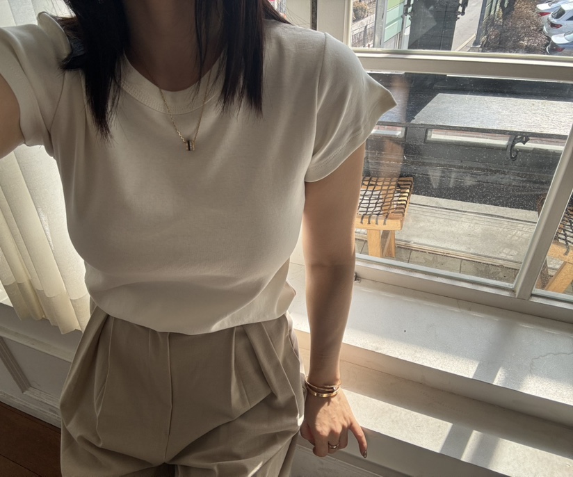 RIAH東大門實拍女裝新品熱賣時尚推薦職業26春夏人氣休閑T恤RIAHT恤