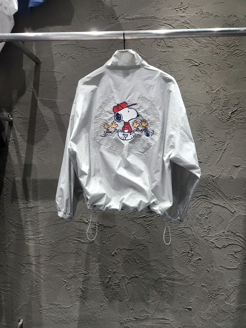 BLACK RIBBON-A韓國直郵女士新款休閑時尚夾克史努比刺繡BLACK RIBBON-A夾克