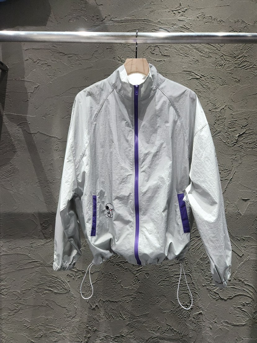 BLACK RIBBON-A韓國直郵女士新款休閑時尚夾克史努比刺繡BLACK RIBBON-A夾克圖色1