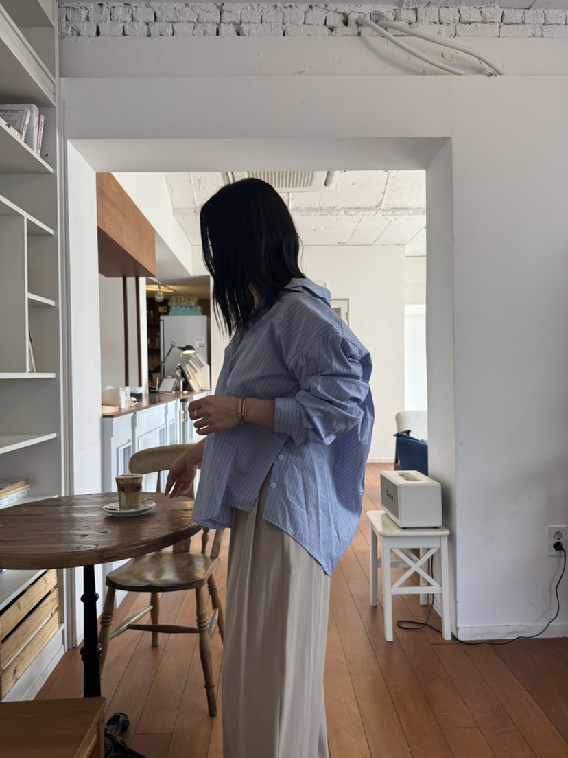 RIAH韓國直郵女士新款休閑職業時尚熱賣人氣真品襯衫蕾絲衫RIAH襯衫/蕾絲衫