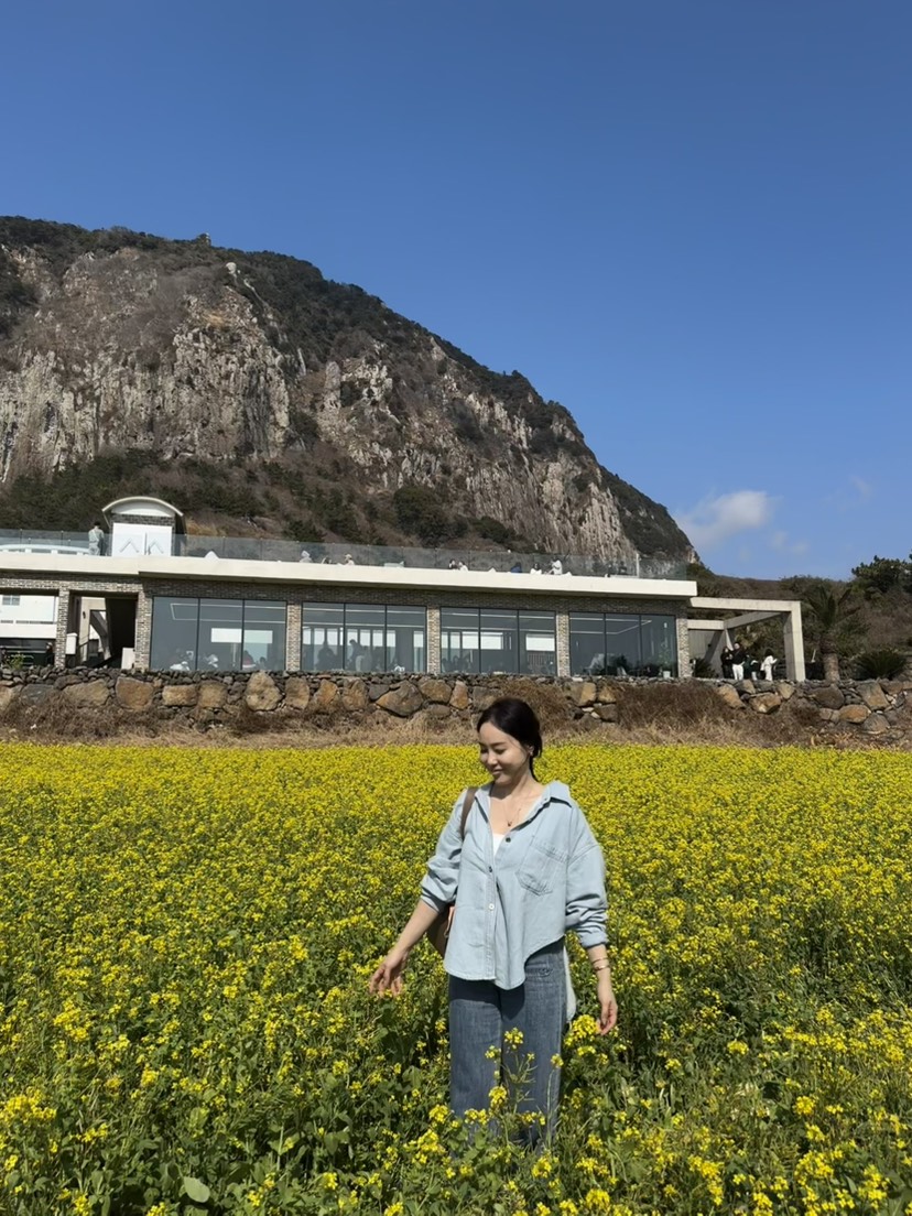 RIAH韓國直郵女裝新款熱賣推薦時尚休閑人氣職業襯衫蕾絲衫RIAH襯衫/蕾絲衫