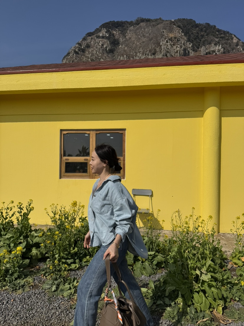 RIAH韓國直郵女裝新款熱賣推薦時尚休閑人氣職業襯衫蕾絲衫RIAH襯衫/蕾絲衫