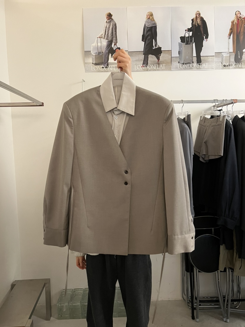 LONDON FLAT韓國直郵女裝新款休閑職業推薦熱賣夾克含腰繩LONDON FLAT夾克圖色2