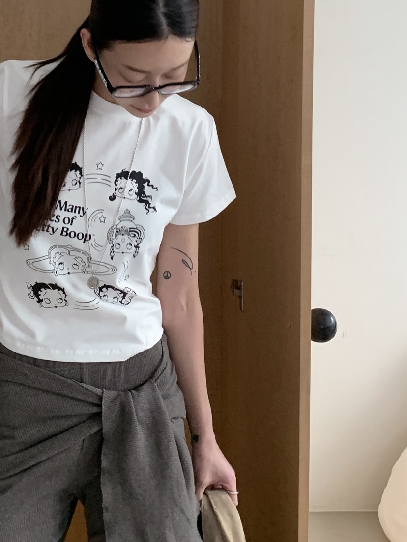 OURWAVE/OUR ROOM韓國代購女士新款人氣休閑時尚真品T恤Our Wave/Our RoomT恤