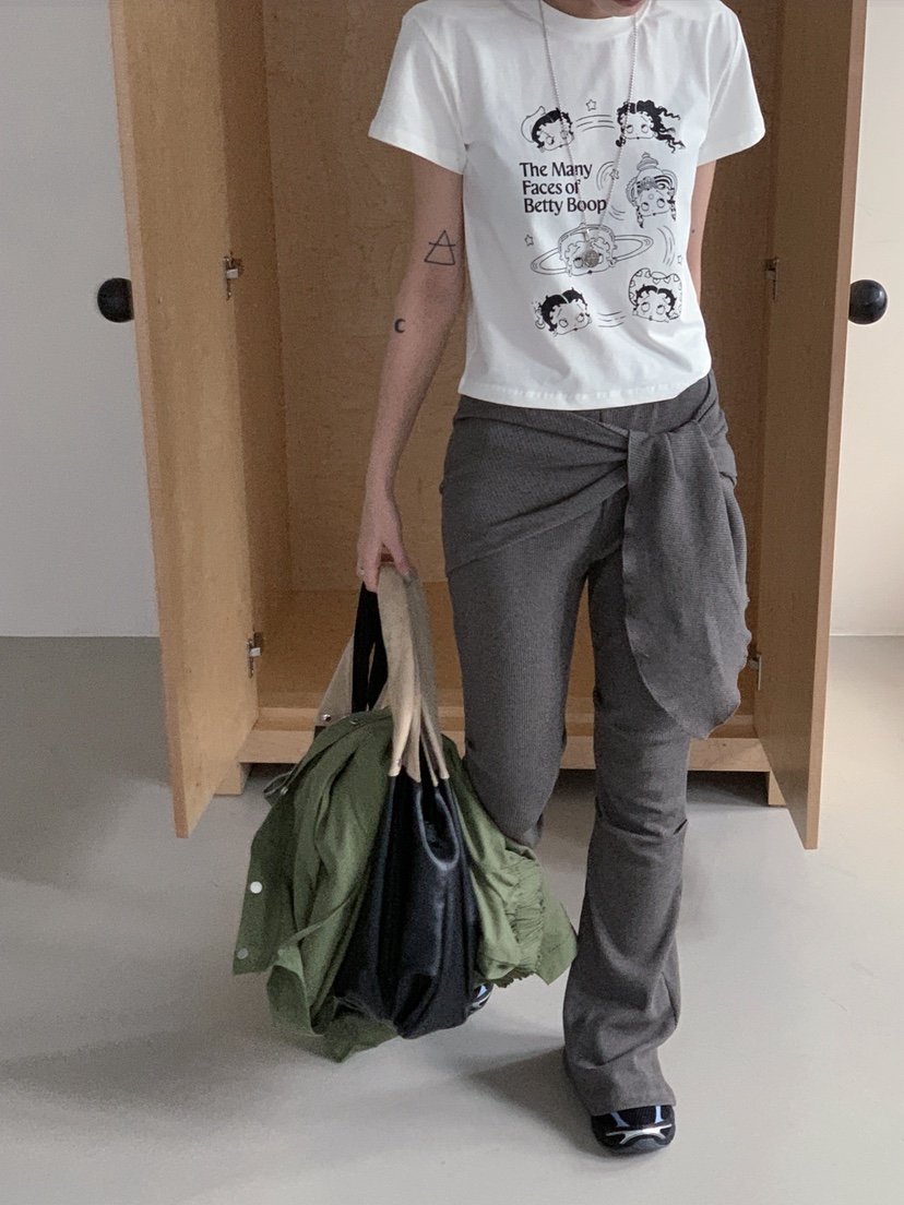 OURWAVE/OUR ROOM韓國代購女士新款人氣休閑時尚真品T恤Our Wave/Our RoomT恤