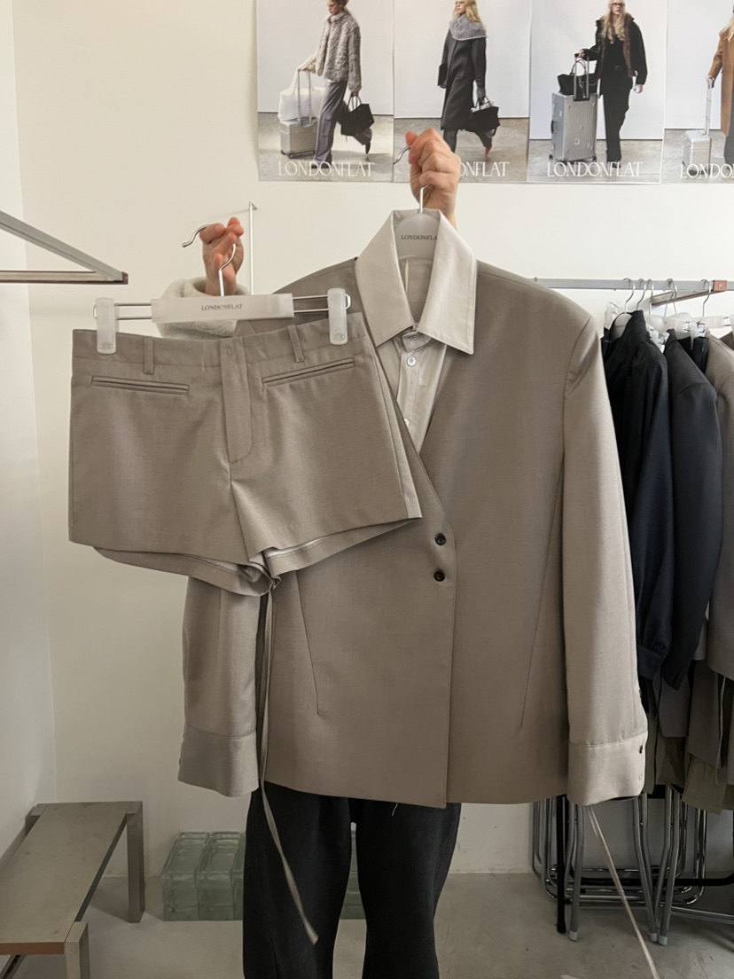 LONDON FLAT東大門實拍女裝新品人氣時尚26春夏真品短褲LONDON FLAT短褲