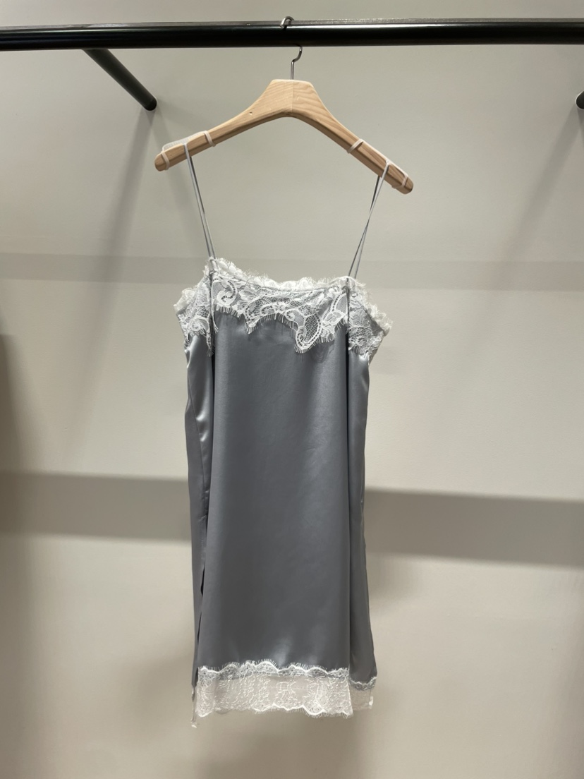 ORMORE韓國直郵女士新品推薦休閑真品時尚26春夏熱賣連衣裙ORMORE連衣裙