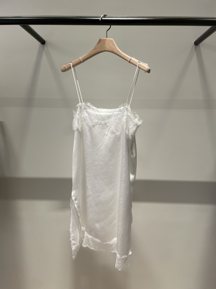 ORMORE韓國直郵女士新品推薦休閑真品時尚26春夏熱賣連衣裙ORMORE連衣裙