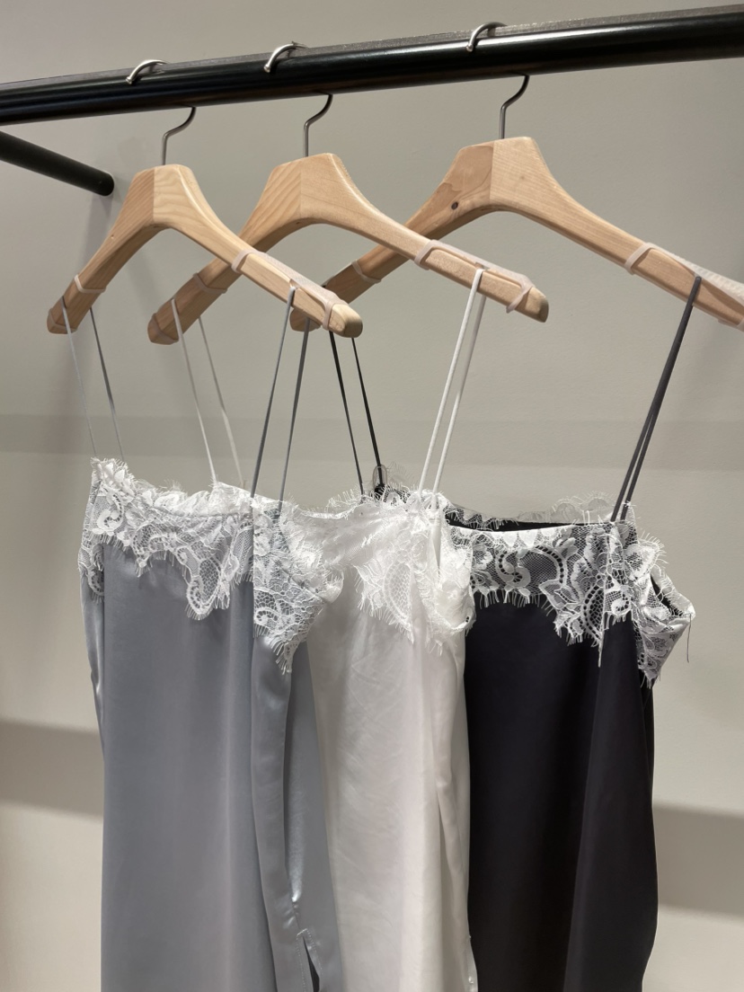 ORMORE韓國直郵女士新品推薦休閑真品時尚26春夏熱賣連衣裙ORMORE連衣裙