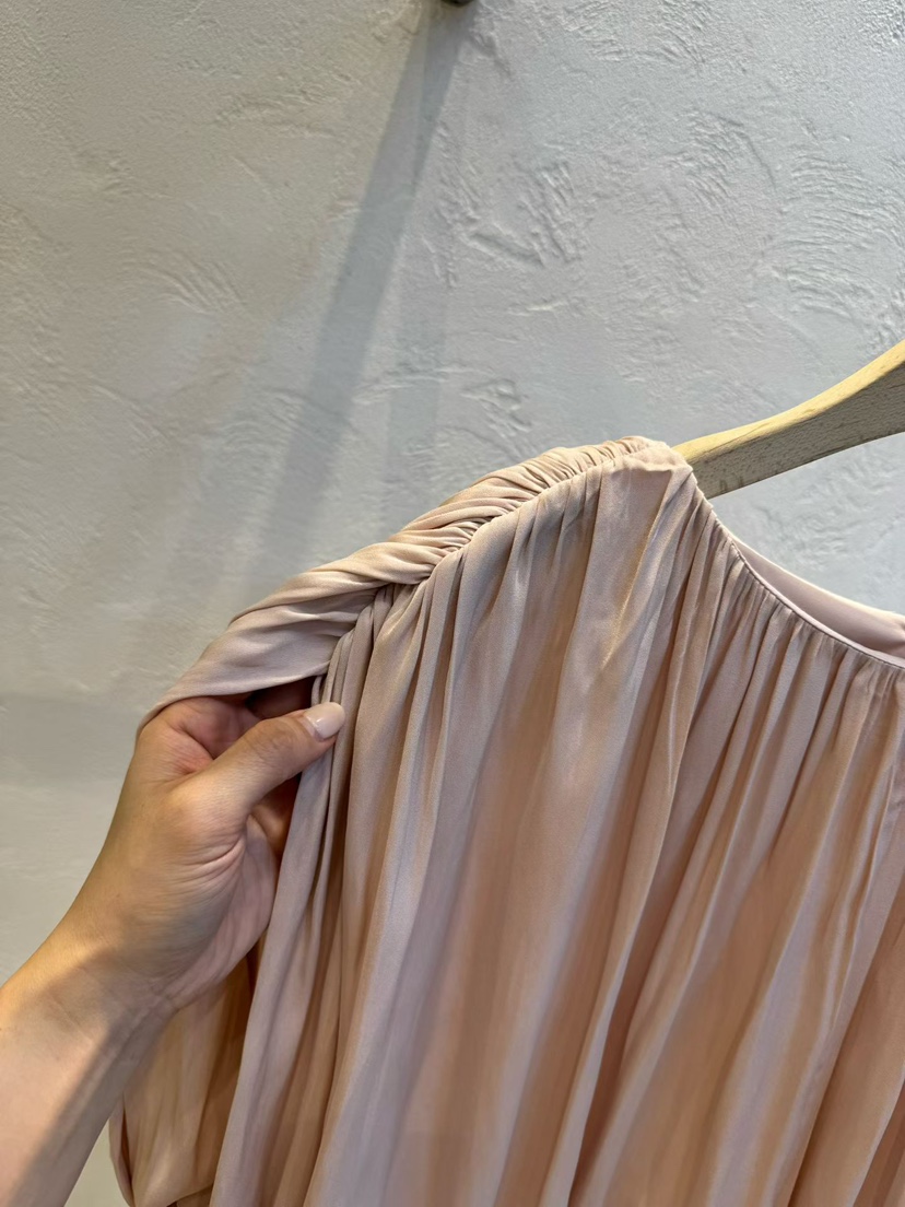 RIAH東大門直郵女裝新款休閑真品26春夏人氣時尚襯衫蕾絲衫RIAH襯衫/蕾絲衫