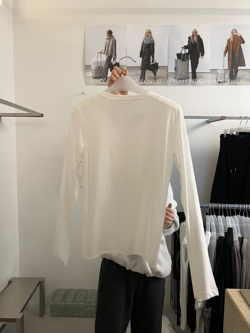 LONDON FLAT東大門實拍女裝新款推薦熱賣26春夏休閑長袖T恤LONDON FLAT長袖T恤