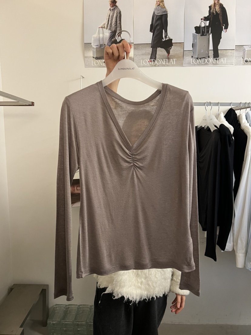 LONDON FLAT東大門代購女士新款真品26春夏長袖T恤V領褶皺LONDON FLAT長袖T恤圖色2
