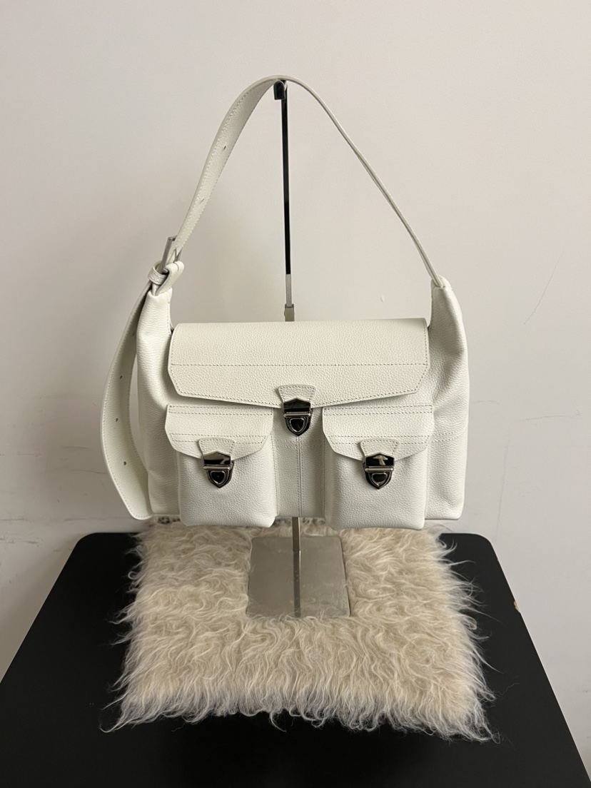 LONDON FLAT東大門實拍女士新品26春夏休閑推薦單肩斜跨包LONDON FLAT單肩/斜跨包圖色1