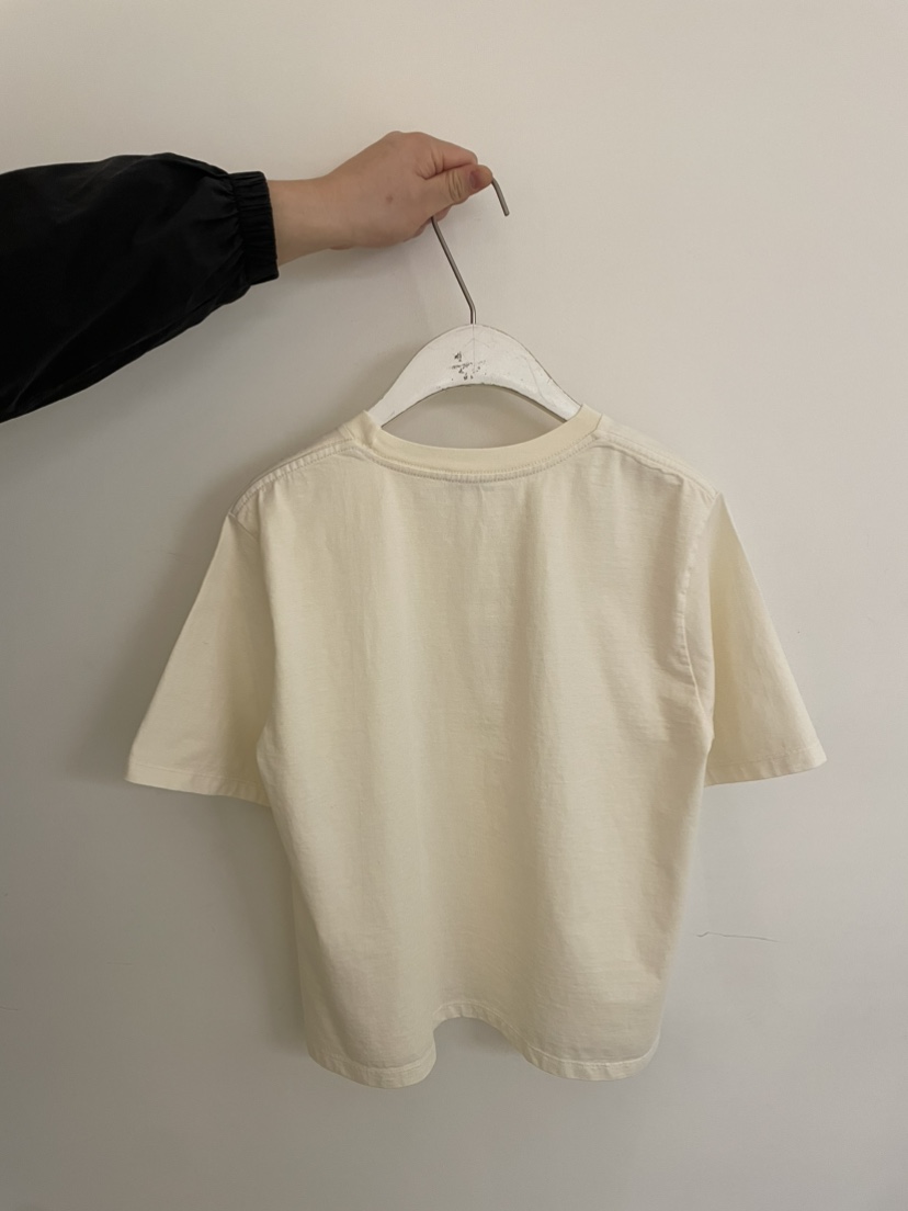 JEONG GAM STUDIOS韓國代購女裝新品26春夏人氣推薦T恤JEONG GAM STUDIOST恤