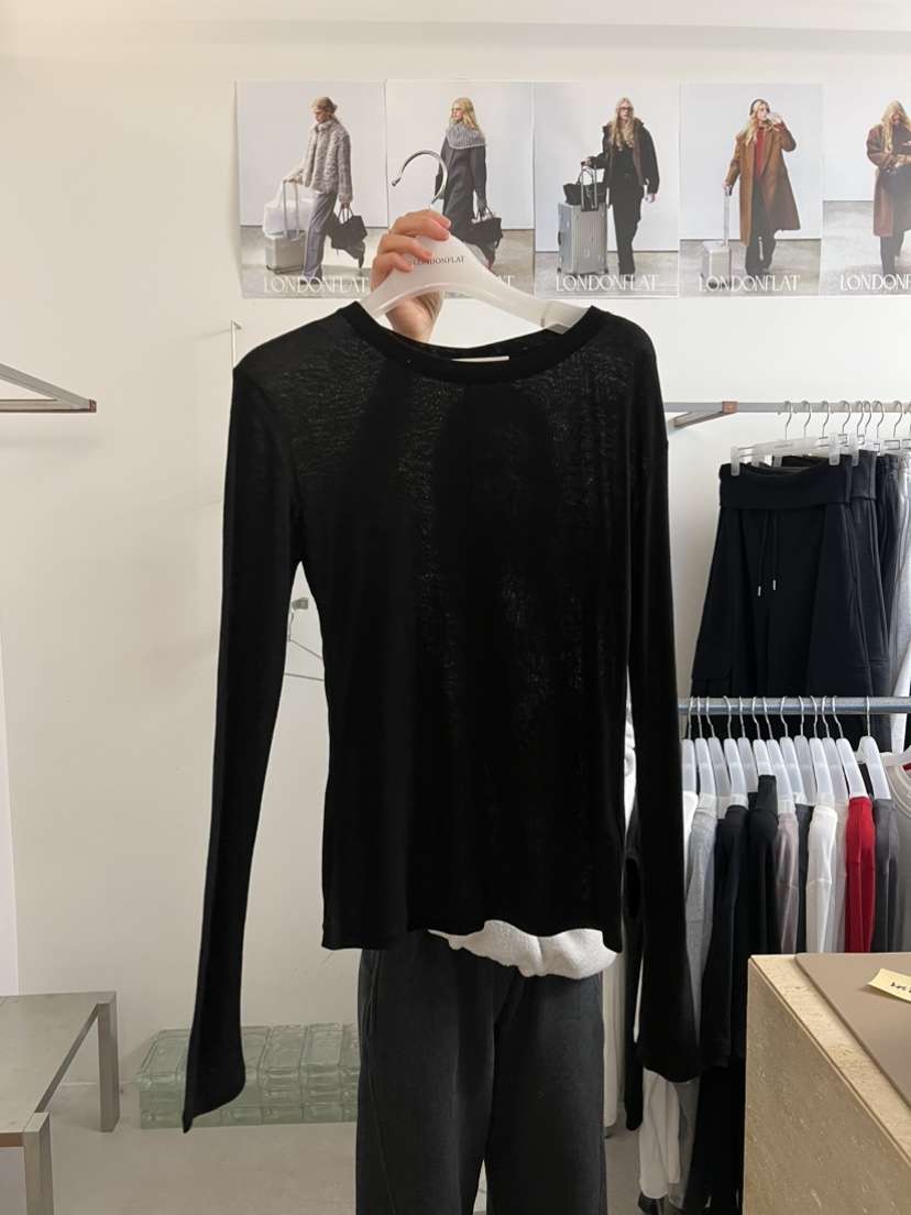 LONDON FLAT東大門實拍女裝新款推薦職業熱賣人氣長袖T恤LONDON FLAT長袖T恤圖色5