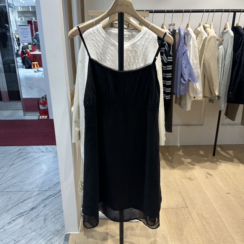 OVERTAKE東大門代購女士新品熱賣時尚26春夏真品人氣連衣裙OVERTAKE連衣裙圖色2