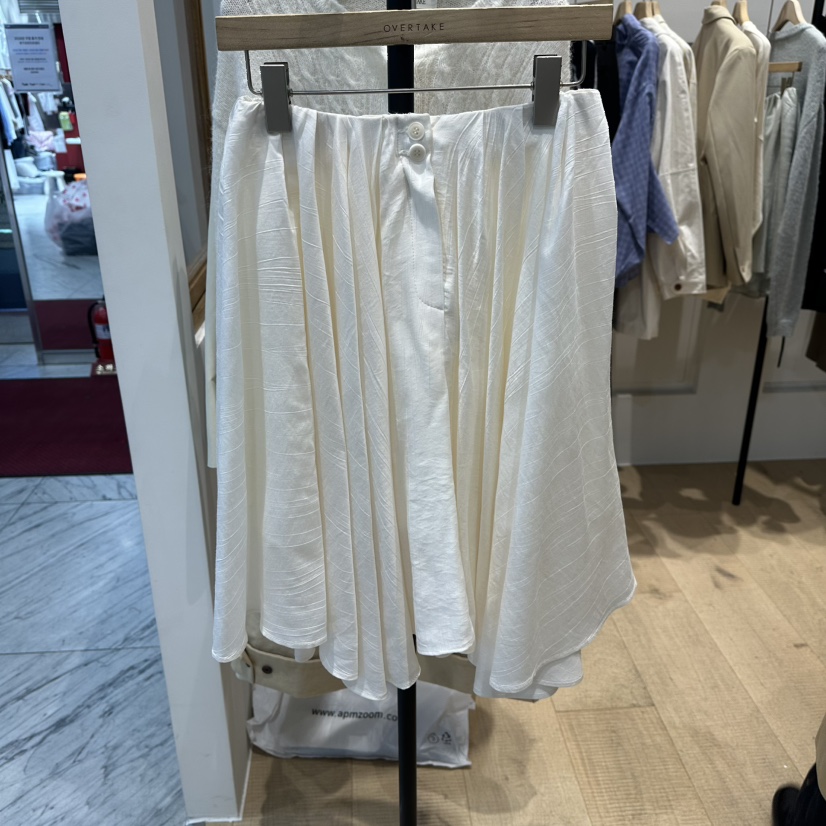 OVERTAKE韓國直郵女士新品26春夏休閑時尚推薦半身裙中短裙OVERTAKE半身裙/中短裙圖色1