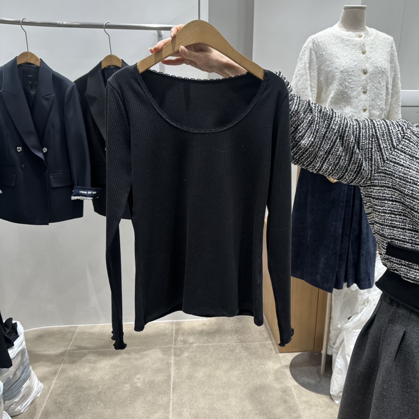 ENVY東大門實拍女裝新款26春夏時尚熱賣職業真品人氣長袖T恤ENVY長袖T恤圖色3