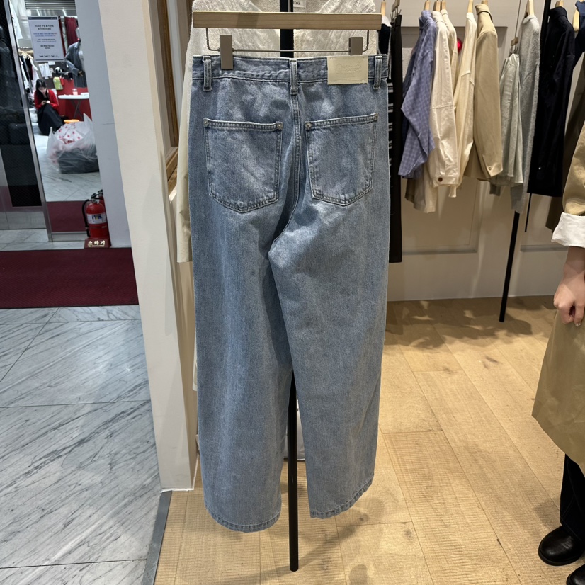 OVERTAKE韓國代購女士新款職業推薦熱賣26春夏真品牛仔褲OVERTAKE牛仔褲