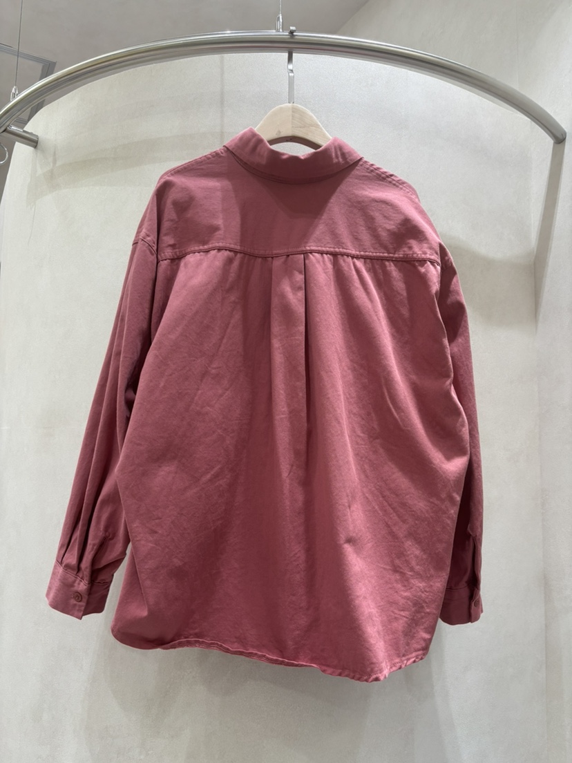 WHO IS SHE東大門實拍女裝新款時尚真品職業襯衫蕾絲衫WHO IS SHE襯衫/蕾絲衫