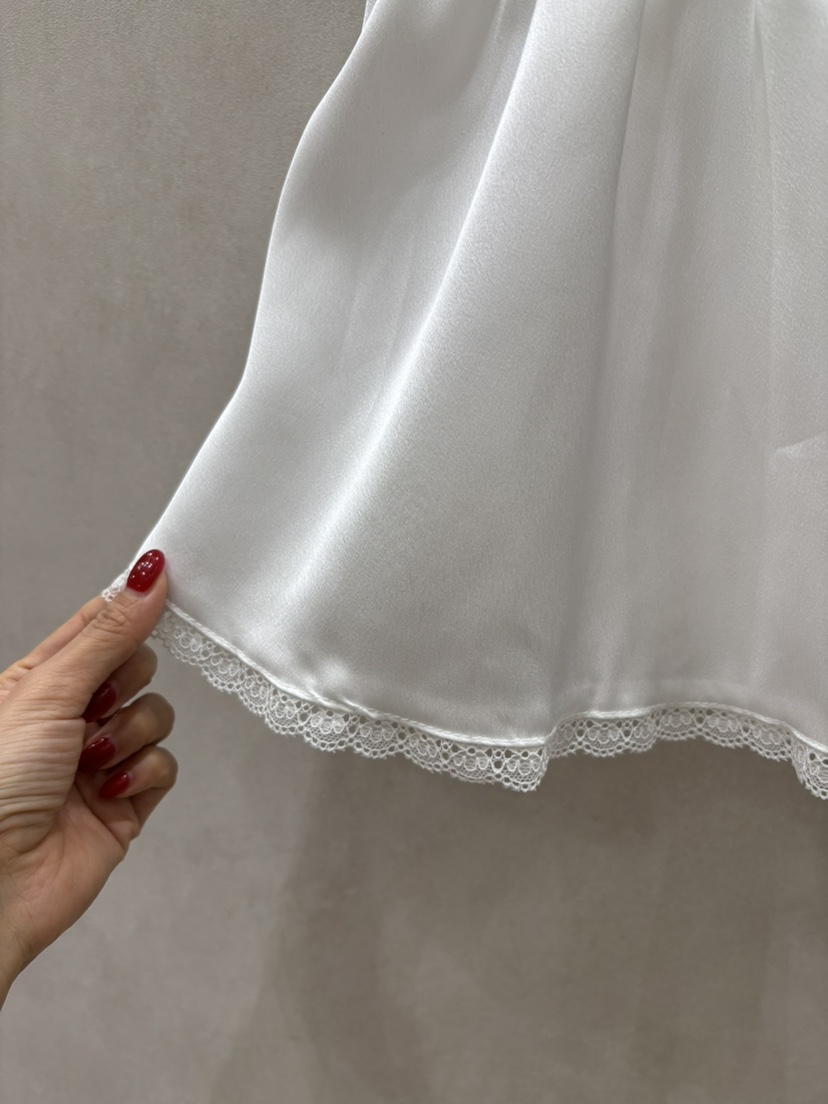 WHO IS SHE東大門實拍女裝新品真品26春夏休閑時尚連衣裙WHO IS SHE連衣裙