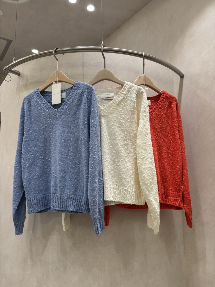 WHO IS SHE東大門直郵女裝新品推薦休閑時尚職業針織衫WHO IS SHE針織衫