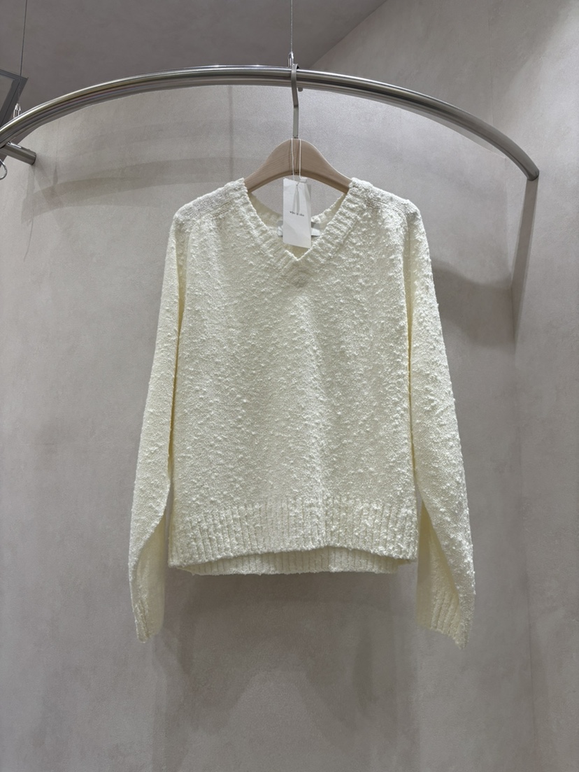 WHO IS SHE東大門直郵女裝新品推薦休閑時尚職業針織衫WHO IS SHE針織衫圖色1