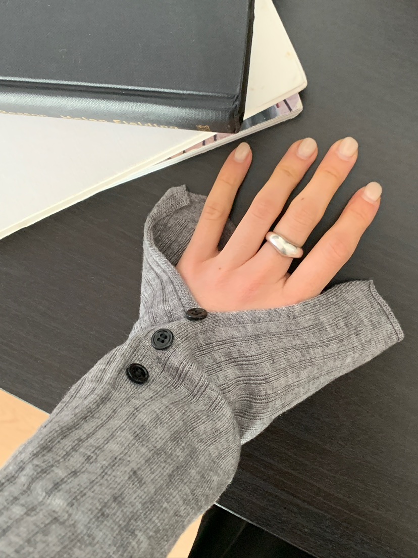 CICI東大門實拍女士新款推薦休閑熱賣26春夏職業針織衫紐扣Ci Ci針織衫