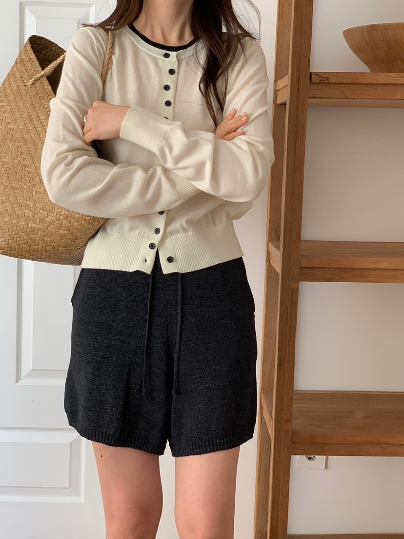 CICI東大門直郵女士新品時尚職業推薦休閑真品熱賣人氣短褲Ci Ci短褲