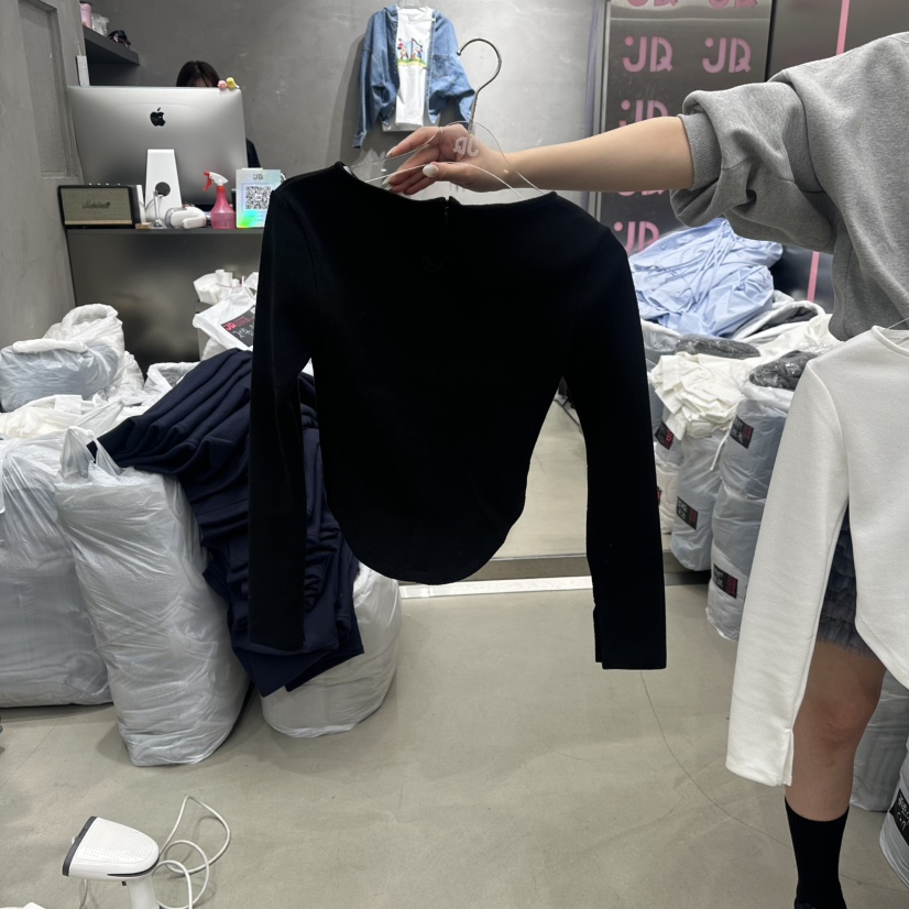 JUDYQUE東大門直郵女裝新品26春夏休閑時尚真品人氣長袖T恤JUDYQUE長袖T恤