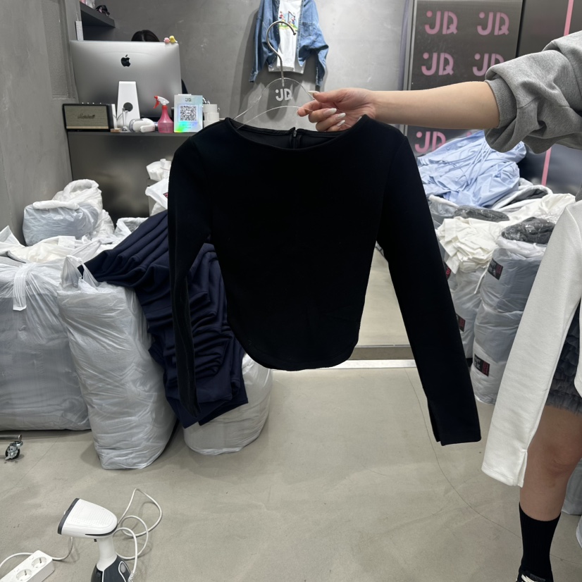 JUDYQUE東大門直郵女裝新品26春夏休閑時尚真品人氣長袖T恤JUDYQUE長袖T恤圖色2