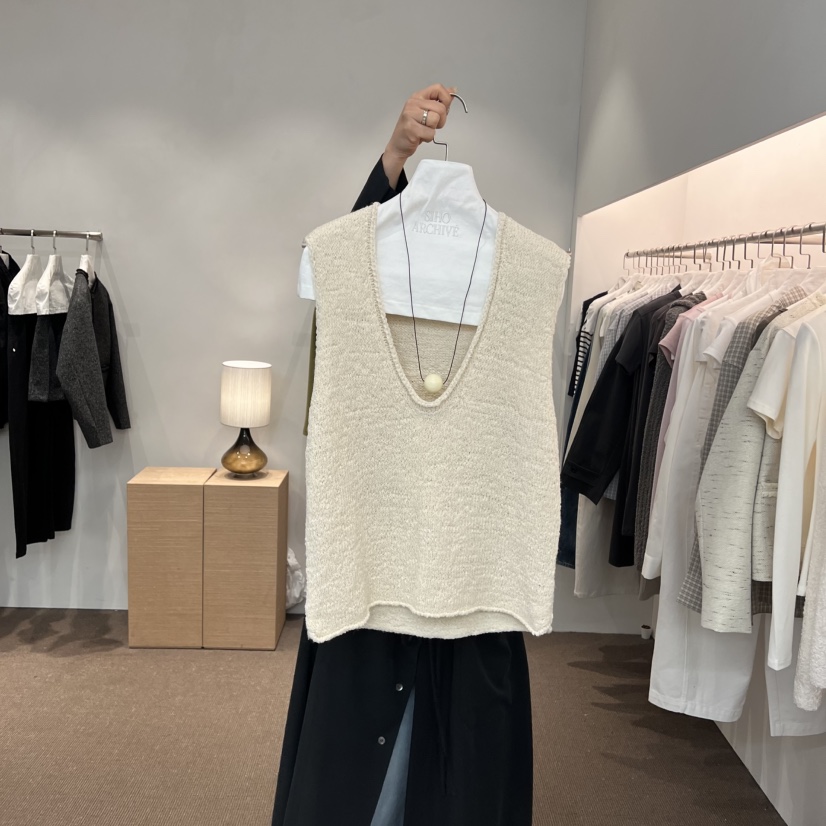 SIHO ARCHIVE東大門實拍女士新品26春夏吊帶背心不含項鏈V領SIHO ARCHIVE吊帶/背心圖色1