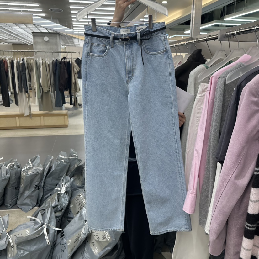 HELVETICA韓國直郵女裝新款人氣推薦熱賣26春夏牛仔褲不含腰帶HELVETICA牛仔褲圖色1