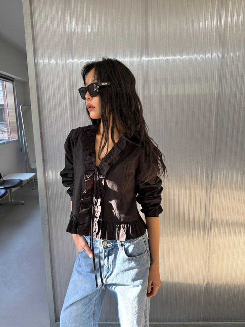 LIMLIMLIM東大門直郵女士新品職業真品人氣熱賣襯衫蕾絲衫LIM LIM LIM襯衫/蕾絲衫圖色2