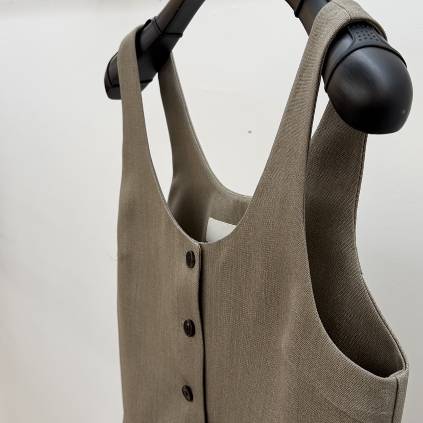 ID東大門實拍女士新款休閑人氣真品26春夏時尚職業熱賣馬甲ID馬甲