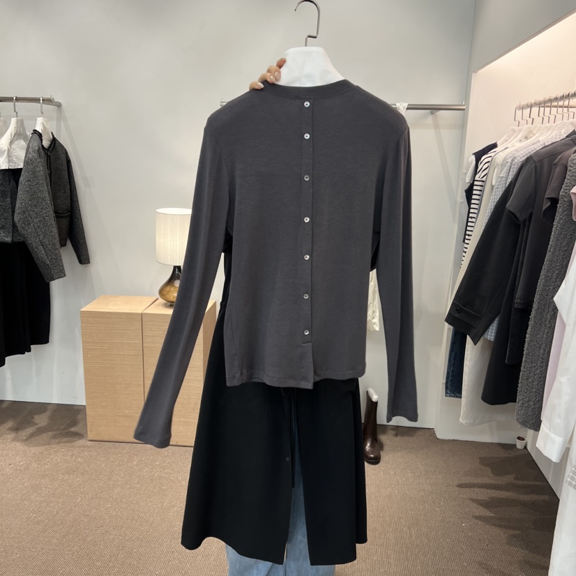 SIHO ARCHIVE東大門直郵女士新品休閑推薦人氣長袖T恤紐扣SIHO ARCHIVE長袖T恤