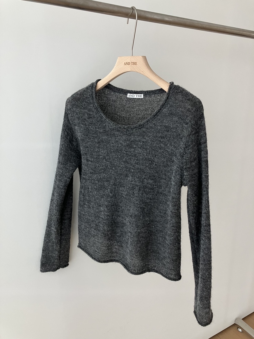 AND THE東大門實拍女士新款真品人氣熱賣時尚休閑長袖T恤AND THE長袖T恤圖色4
