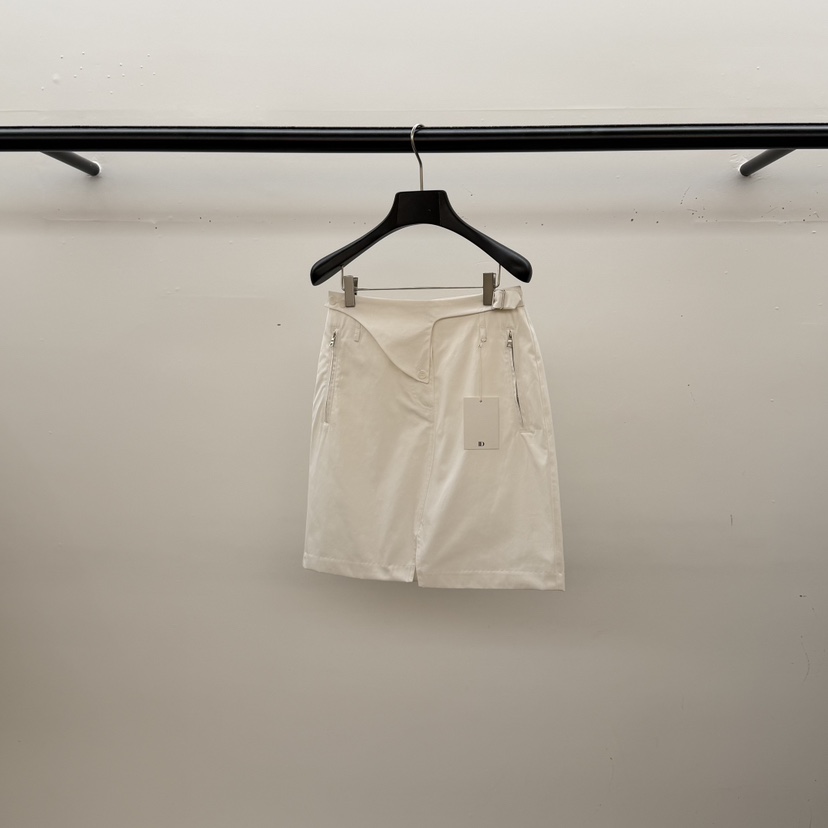 ID東大門直郵女裝新款時尚熱賣休閑人氣真品短裙腰帶緞面ID短裙圖色1