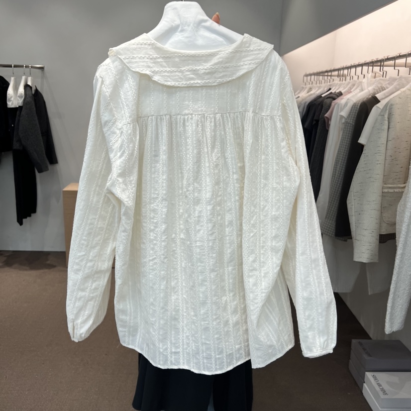 SIHO ARCHIVE東大門代購女裝新款真品人氣襯衫蕾絲衫刺繡SIHO ARCHIVE襯衫/蕾絲衫