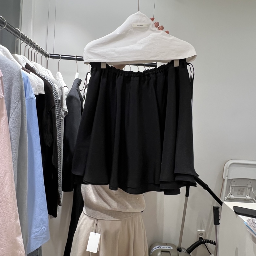 VERVEINE東大門實拍女裝新品真品推薦時尚26春夏熱賣短裙VERVEINE短裙圖色2