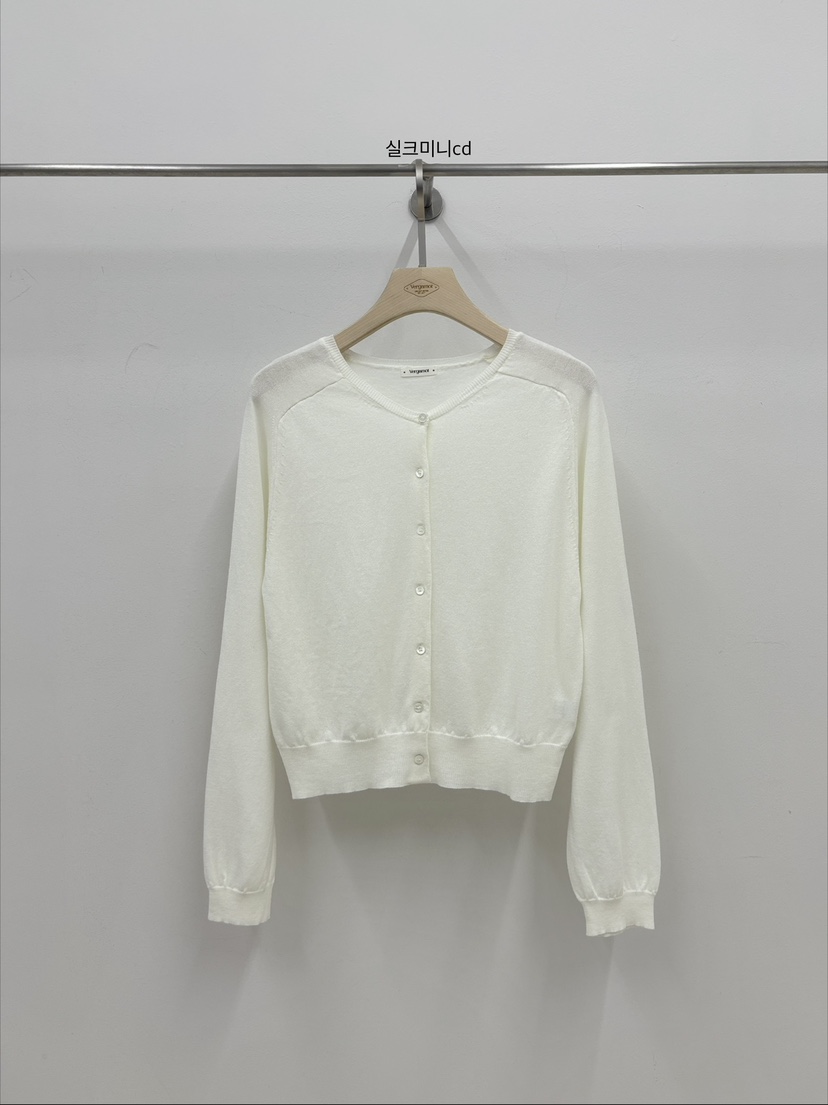 VERGAMOT韓國代購女裝新款人氣推薦時尚熱賣真品針織衫絲綢VERGAMOT針織衫圖色1